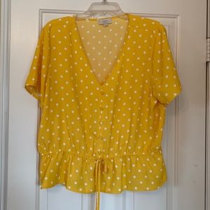 Loft outlet peplum short sleeved top.